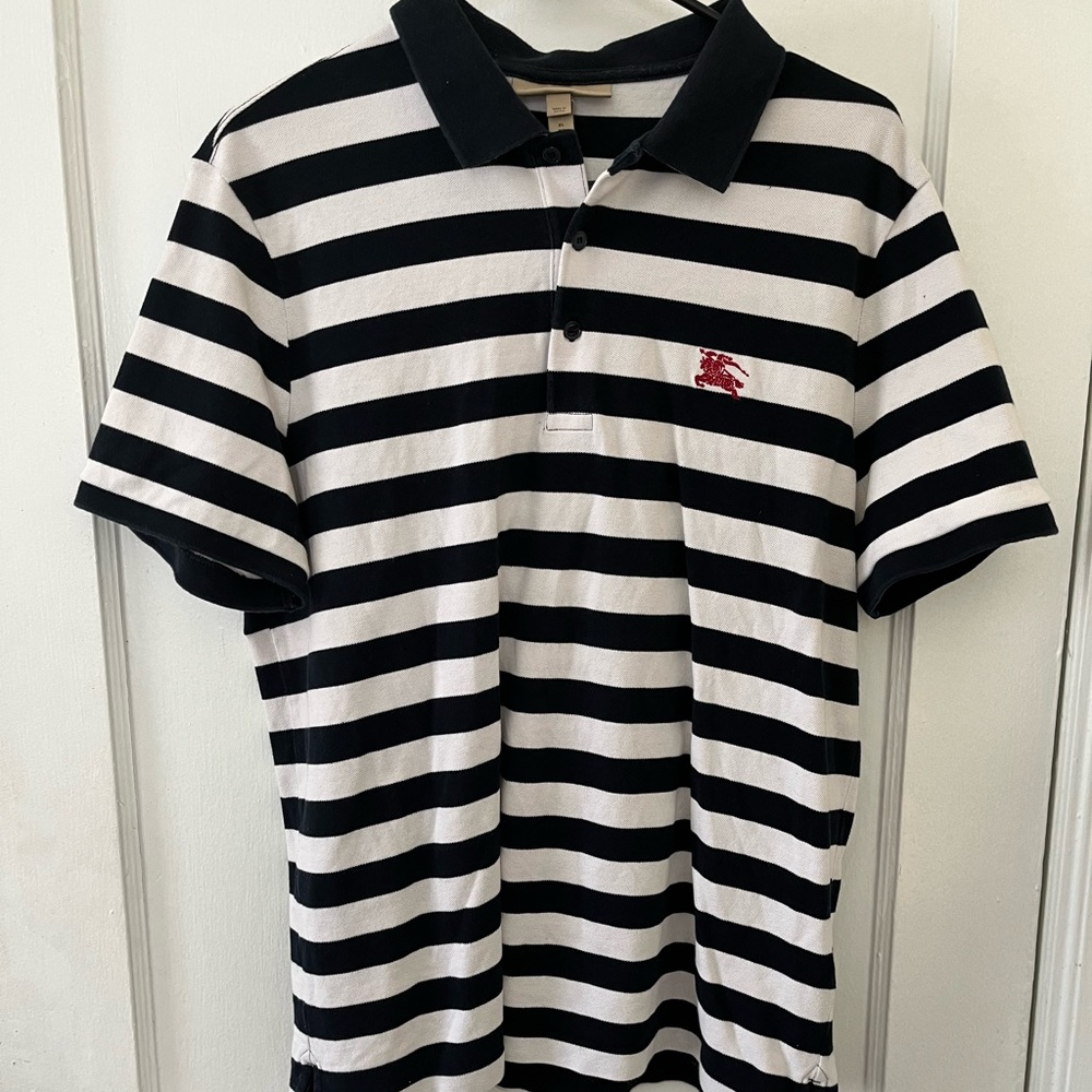 Burberry collar shirt!!!